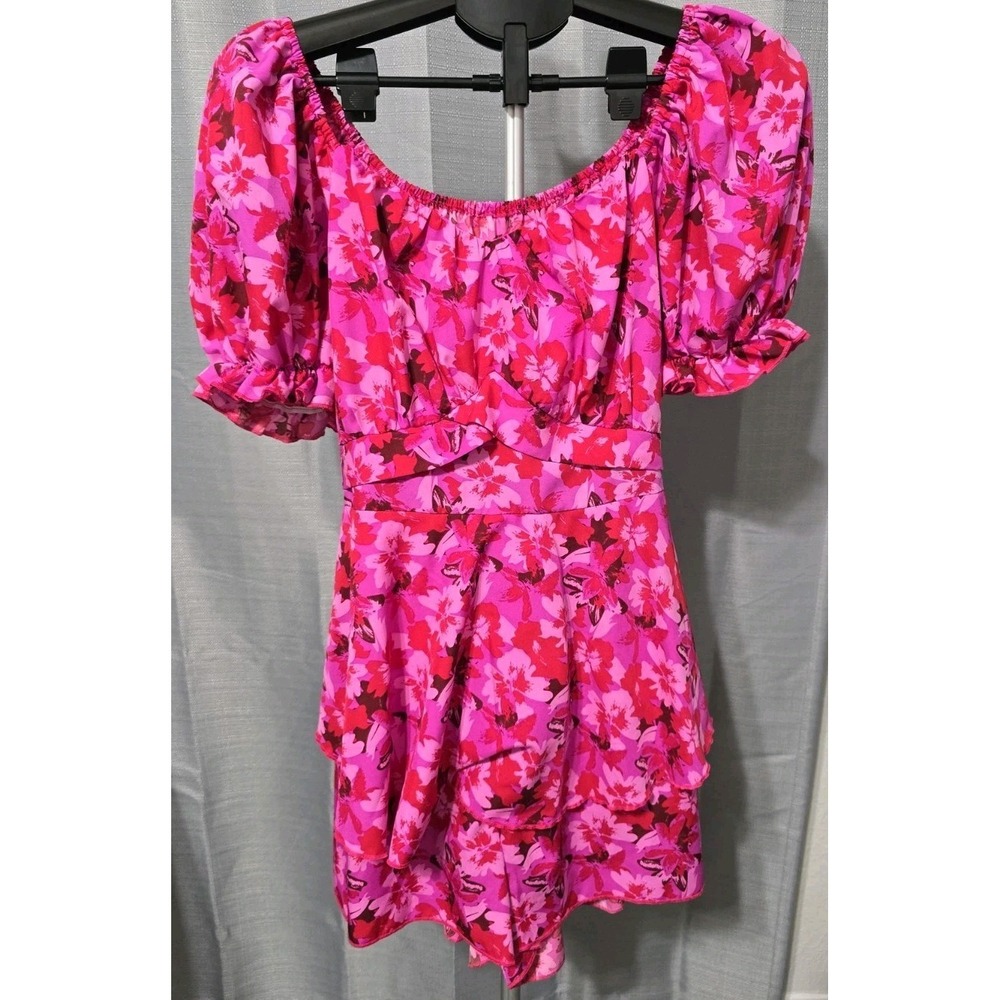 Shein Curve Women's 0XL Pink Floral Shorts‎ Romper Short-Sleeve